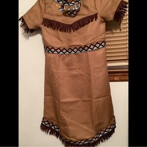 Little Girls Pocahontas Dress And Headband. (Size L).